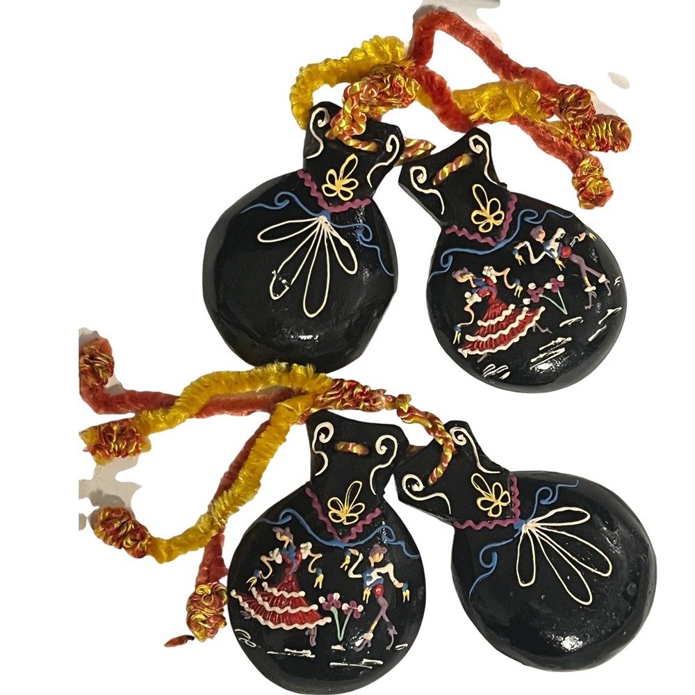 Vintage‎ Hand painted Solid Wood Spanish Castanets Flamenco Castañuelas